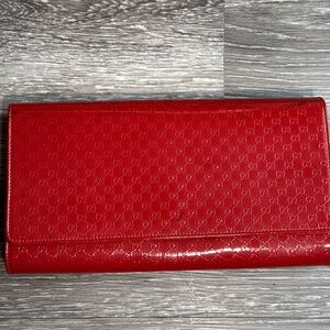 Gucci clutch Patent leather authentic